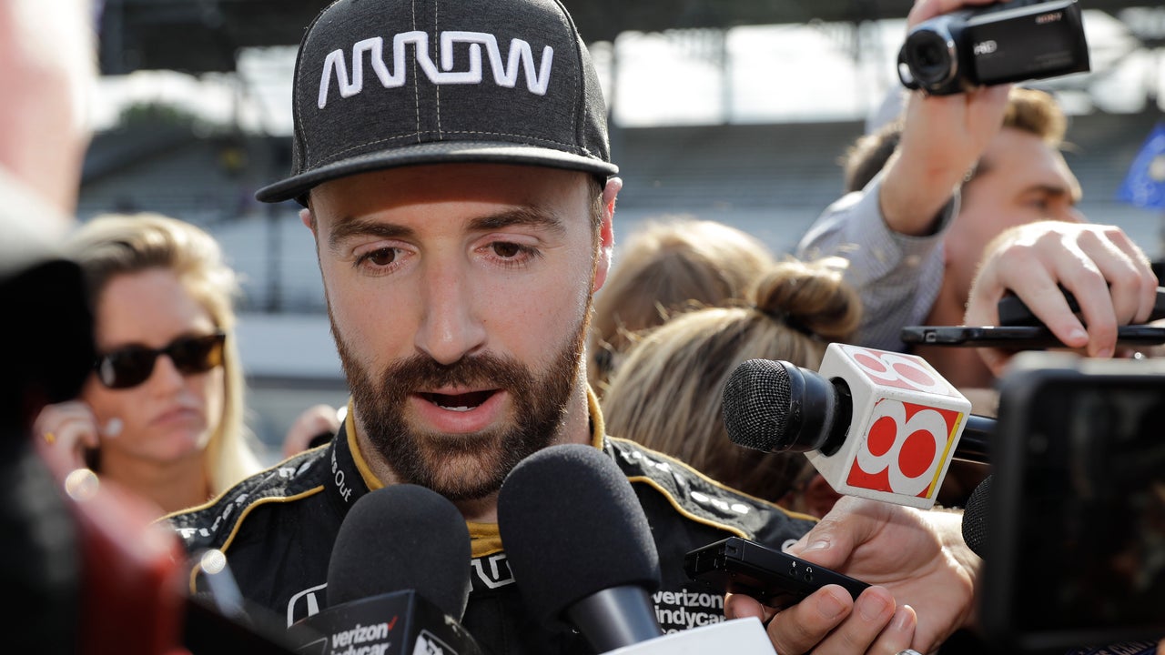 AP sources: Hinchcliffe to be replaced at new McLaren team